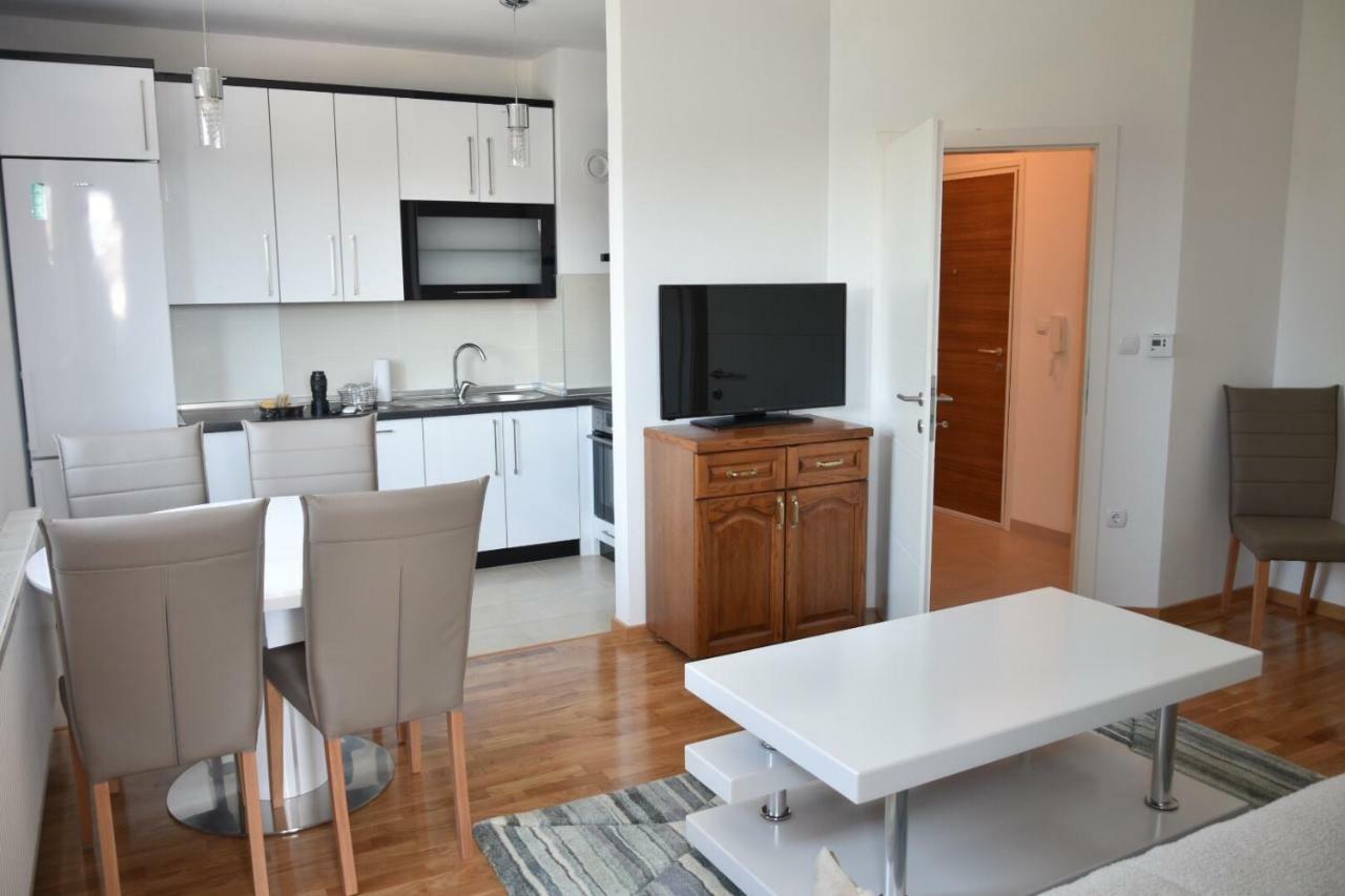 Relax Teslic Apartment Екстериор снимка