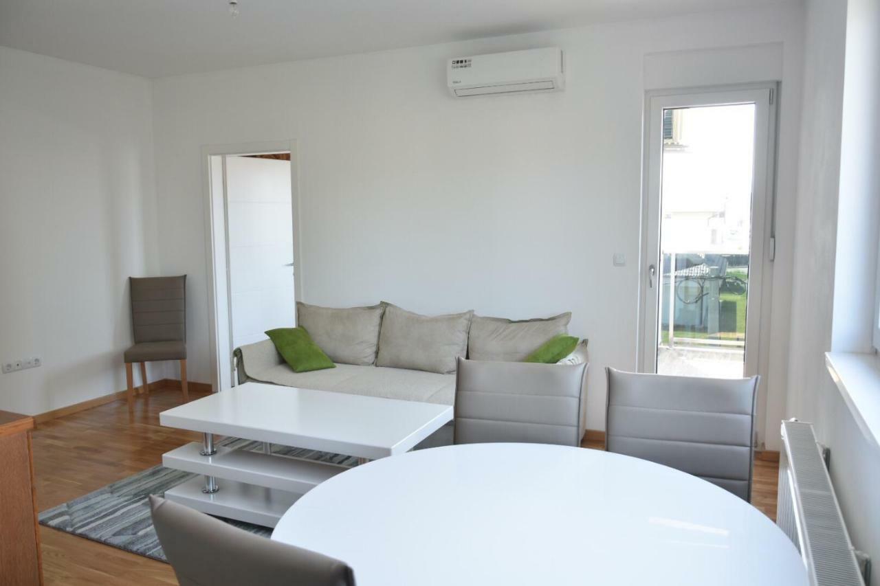 Relax Teslic Apartment Екстериор снимка